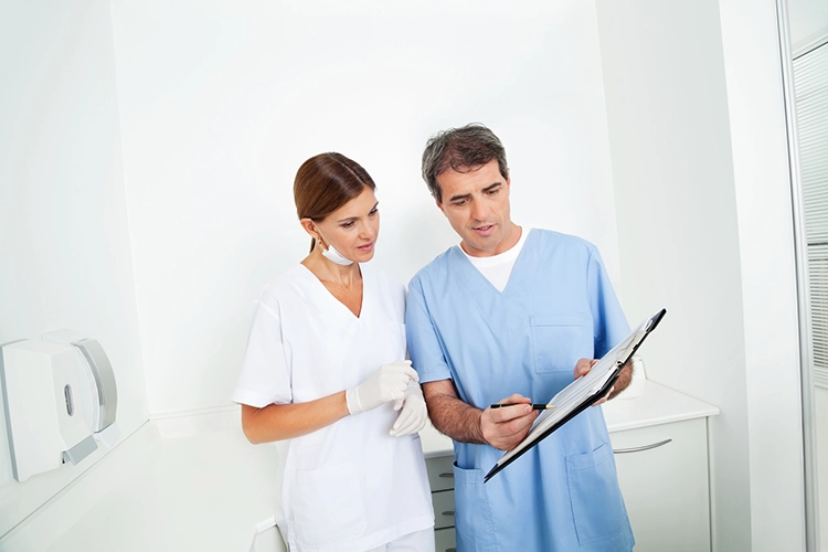 Praxismanagement_Fotolia_38168379_M