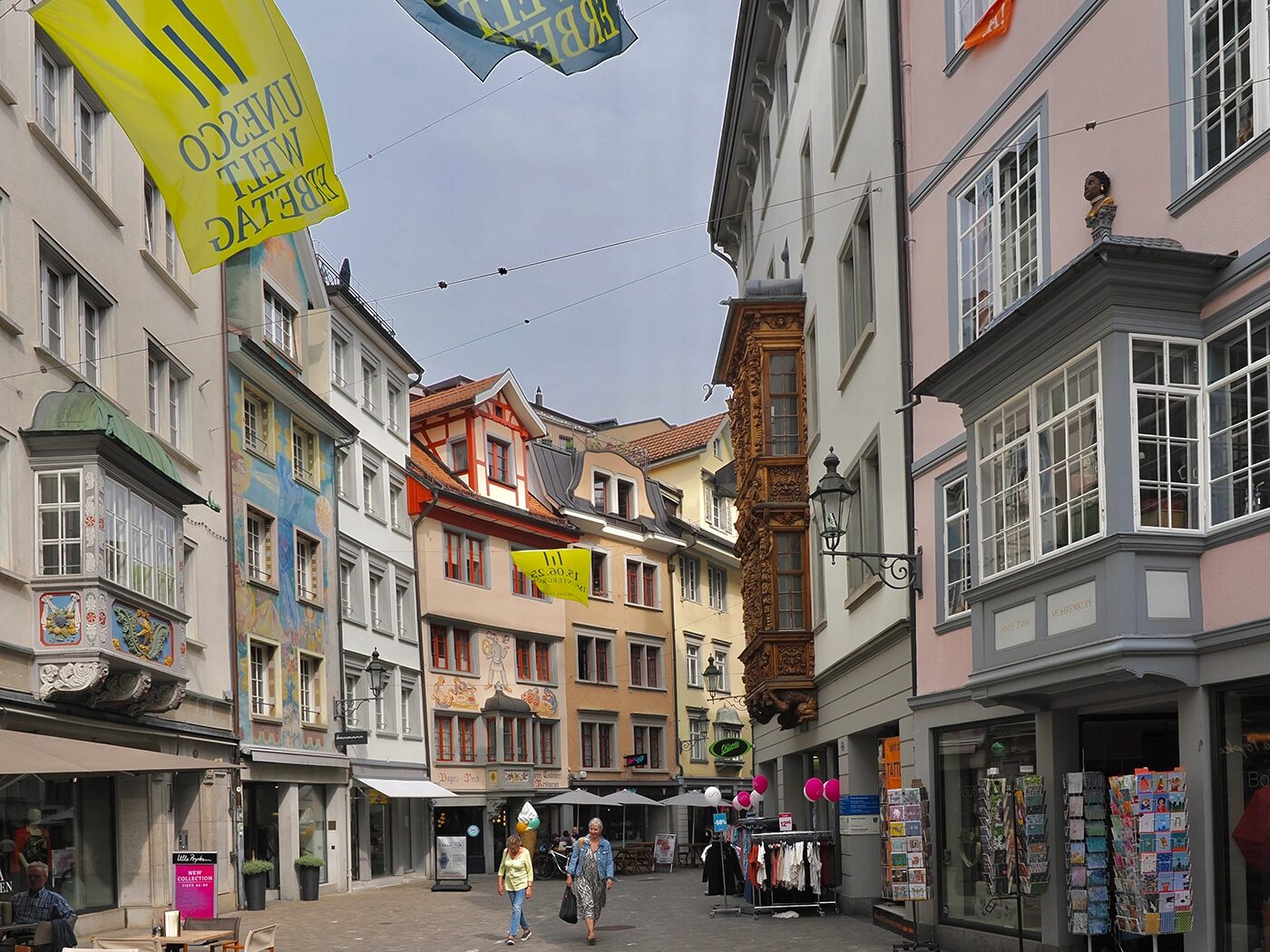 Durch die autofreien Gassen der Altstadt _ Foto Rainer Hamberger