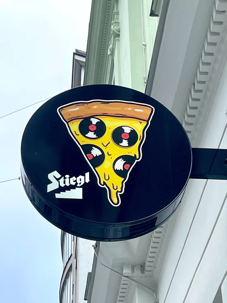 Egal, ob man nach raren Vinyl-Stückerln oder aktuellen Highlights der analogen Tonwiedergabe sucht – in Wien ist man richtig.