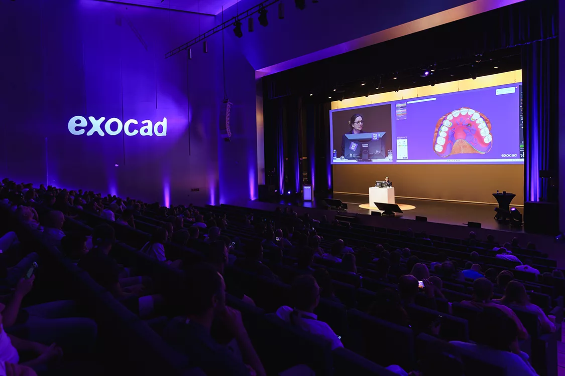 exocad software demo at exocad Insights (002)