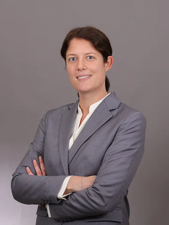 Abb. 1: Sarah Schalück, Client Portfolio Managerin der Deutschen Apotheker- und Ärztebank (apoBank).