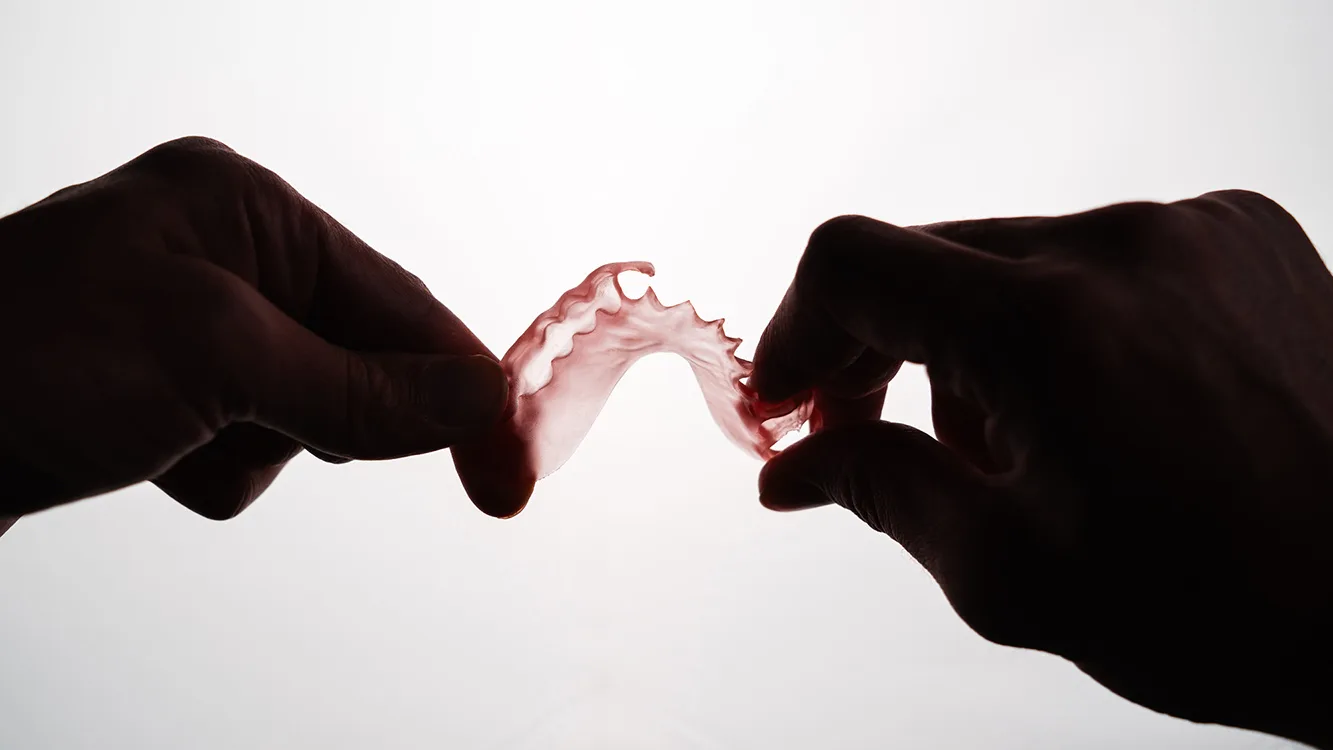 Das von der FDA zugelassene FP3D-Harz ermöglicht Dentallaboren eine zuverlässige, wirtschaftliche und schnelle Herstellung flexibler Teilprothesen.
