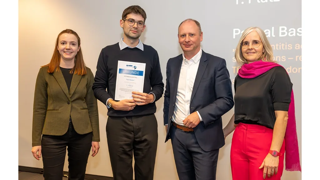 DG PARO/meridol® Preis Grundlagenforschung (v. l. n. r.): Dr. Marie-Christine Hoffmann (CP GABA), Pascal Basdorf (Poliklinik für Zahnerhaltung, Parodontologie und Endodontologie, Universitätsmedizin Greifswald), Prof. Dr. Dr. Thomas Beikler (DG PARO), Prof. Dr. Bernadette Pretzl (DG PARO)