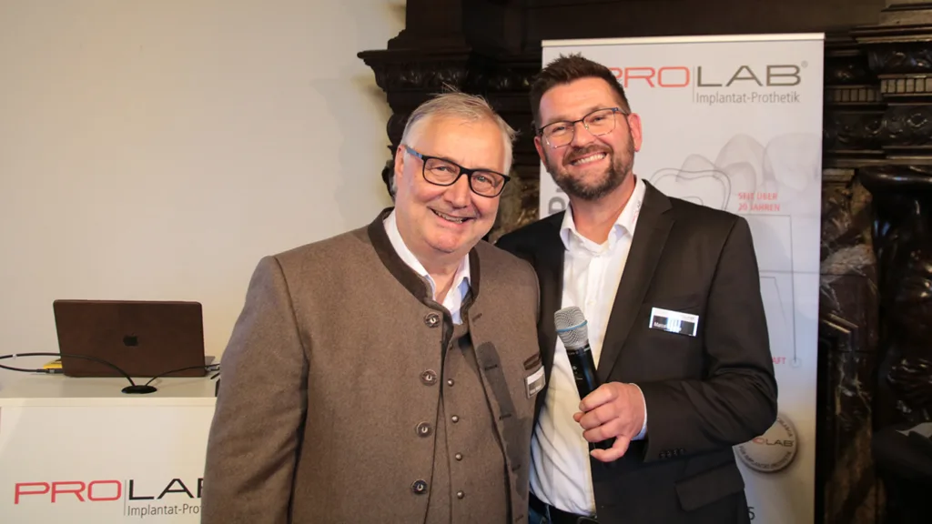 Kongressmoderatoren und ProLab Vorstandsmitglieder Volker Wagner und Marcel Liedtke.