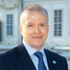 Prof. Dr. Andreas Stavropoulos