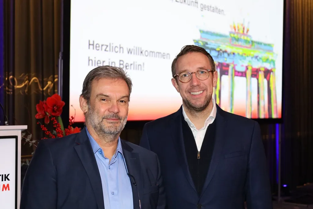 Hans-Jürgen Stecher und Prof. Dr. Jan-Frederik Güth
