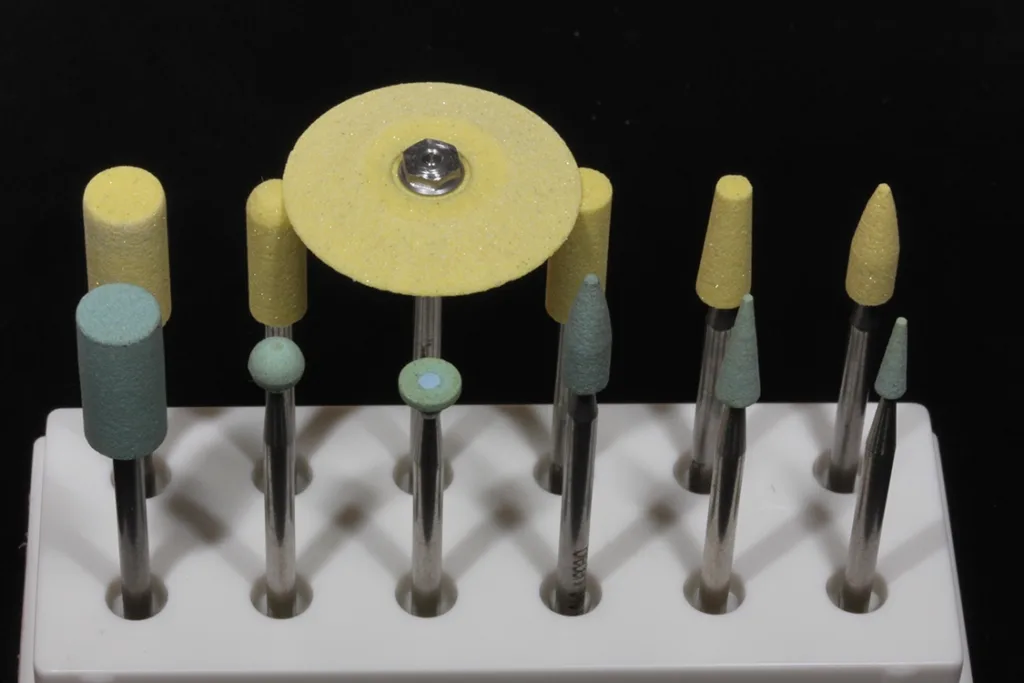 Abb. 9: Schleifset, das zur Ausarbeitung verwendet wurde