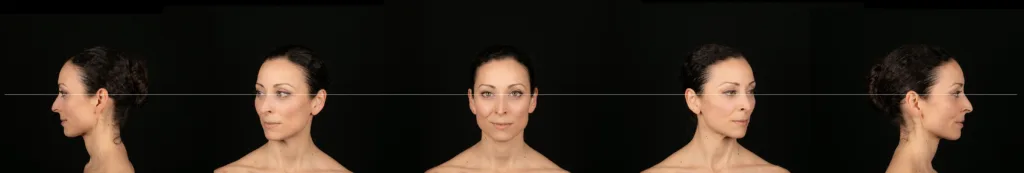 Mit geschlossenen Lippen in drei Ansichten (Frontal 0°, 45°-Halbprofil, 90°-Profil links und rechts)