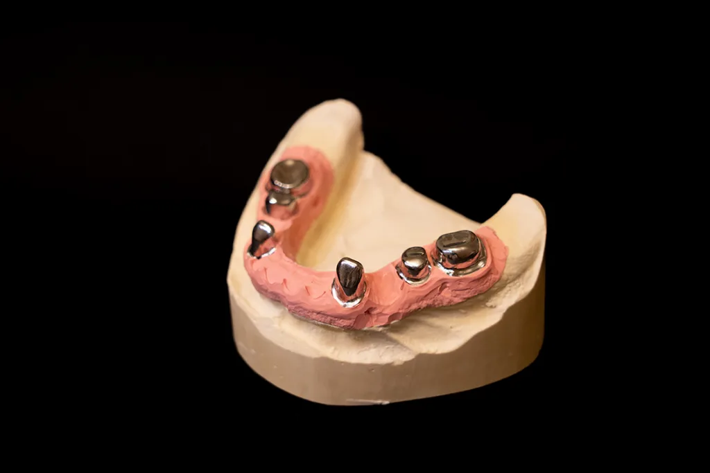 Abb. 21: Die fertigen Primärteleskope im UK.