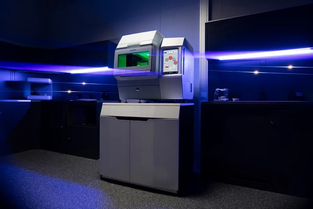 Die neue PrograMill 7: Hochpräzise High‑Performance‑Fräsmaschine für moderne digitale Laborprozesse.