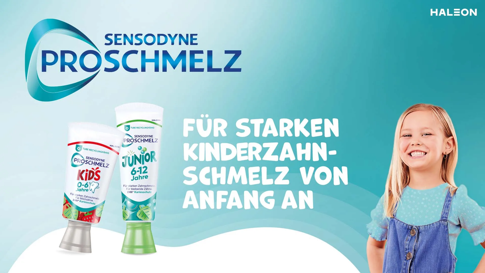 Produktabbildung Sensodyne ProSchmelz Kids und Junior mit einem lachenden Mädchen nenben dran.