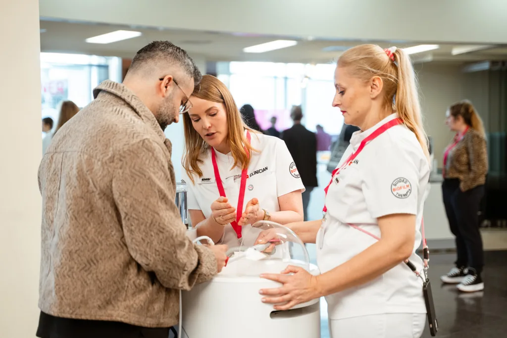 Mit GBT mehr Erfolg und Spaß in der Arbeit: Trainerinnen der Swiss Dental Academy (SDA) in Berlin.