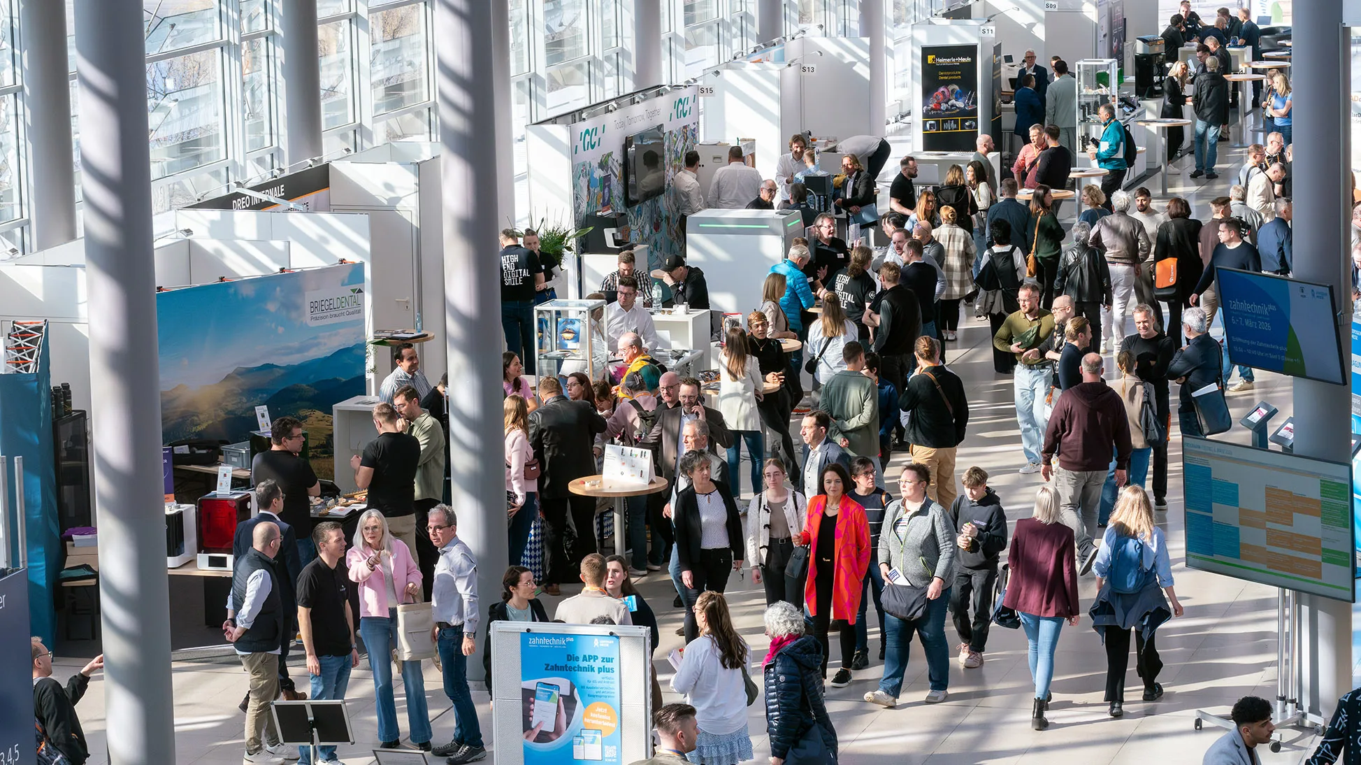 Der Besucherandrang bei der Zahntechnik plus 2026 war groß.