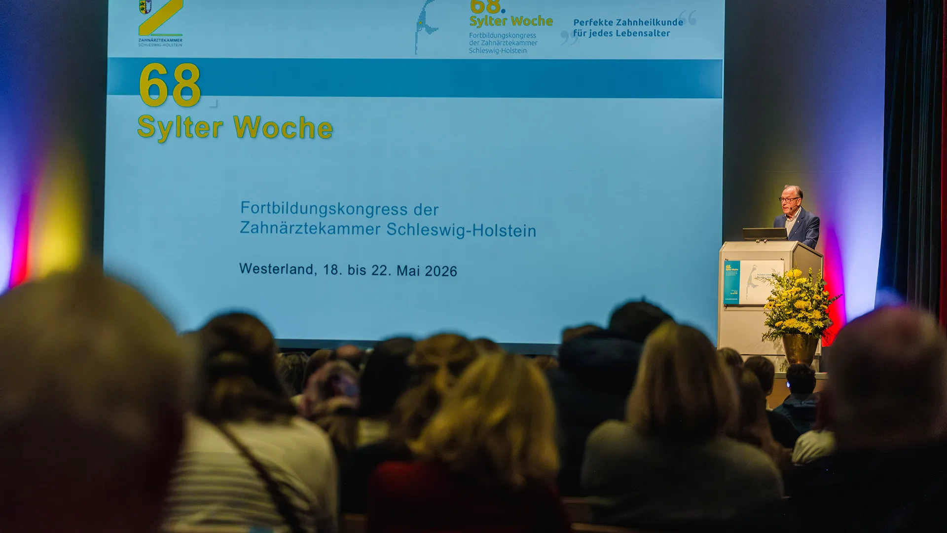Begrüßungsrede: In seiner Begrüßungsrede richtete Kammerpräsident Dr. Brandt im Namen der Zahnärzteschaft scharfe Kritik an die Gesundheitspolitik.