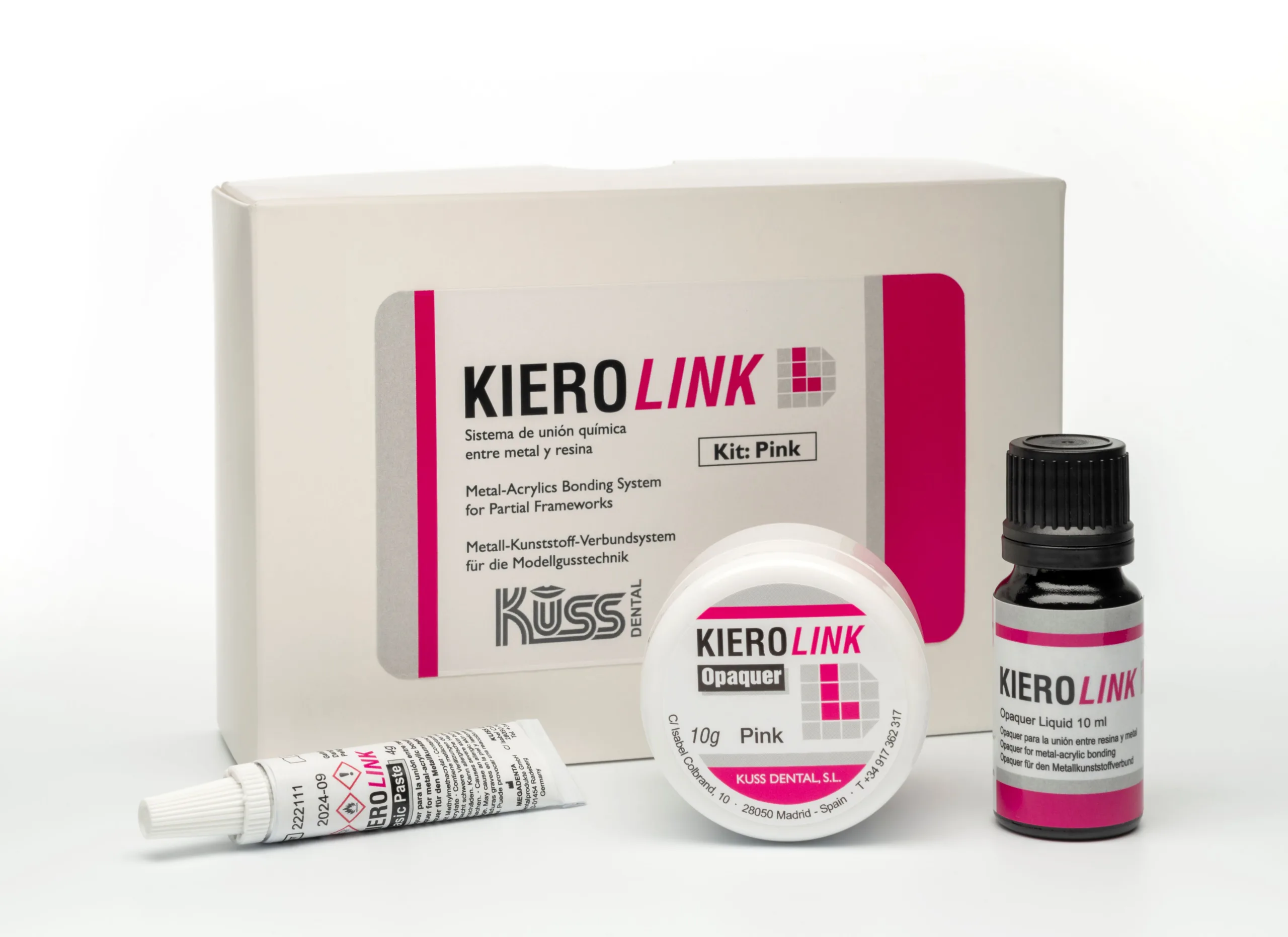 Produktabbildung des Metall-Kunststoff-Verbundsystems Xthetic® opaker (KIERO Link) von AcrylX.