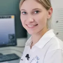 Julia Bastuck