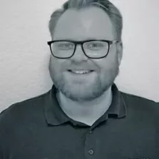 Tobias Fischer