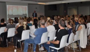 3M Abformakademie in Dortmund: Rund 100 Zahnärzte, Zahntechniker und Zahnmedizinische Fachangestellte besuchten die Veranstaltung.