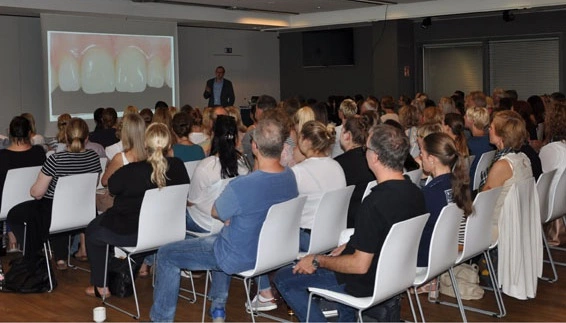 3M Abformakademie in Dortmund: Rund 100 Zahnärzte, Zahntechniker und Zahnmedizinische Fachangestellte besuchten die Veranstaltung.