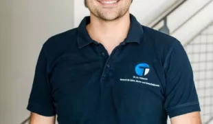 Dr. Dr. Markus Tröltzsch moderiert das „BEGO Podium“ – die neue Online-Seminarreihe von BEGO Implant Systems aus Bremen.