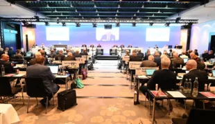 Die „besonderen“ Kongresse der DGOI finden fernab des Praxisalltags statt und bieten die Möglichkeit, Fortbildung und Freizeit zu verbinden. Dazu gehören: ImpAct Zürs Austria, das Summer Dental Symposium und der 6. Thai-German Dental Congress.