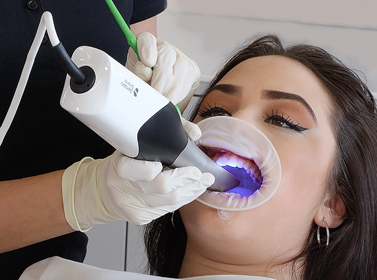 Intraoralscan als Ausgangspunkt für Befundung, Therapieplanung, Restauration und Nachsorge.