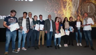 Großes Kino – die Preisverleihung des ersten Kuraray Noritake Award 2017 fand beim Azubi-Kongress in Frankfurt vor mehr als 600 Teilnehmern statt.