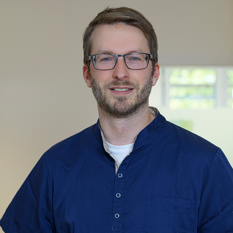 Zahnarzt Henning Riße.