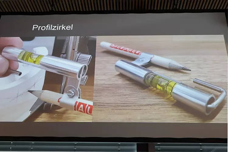 DIY Profilzirkel mit eingebauter Wasserwaage.