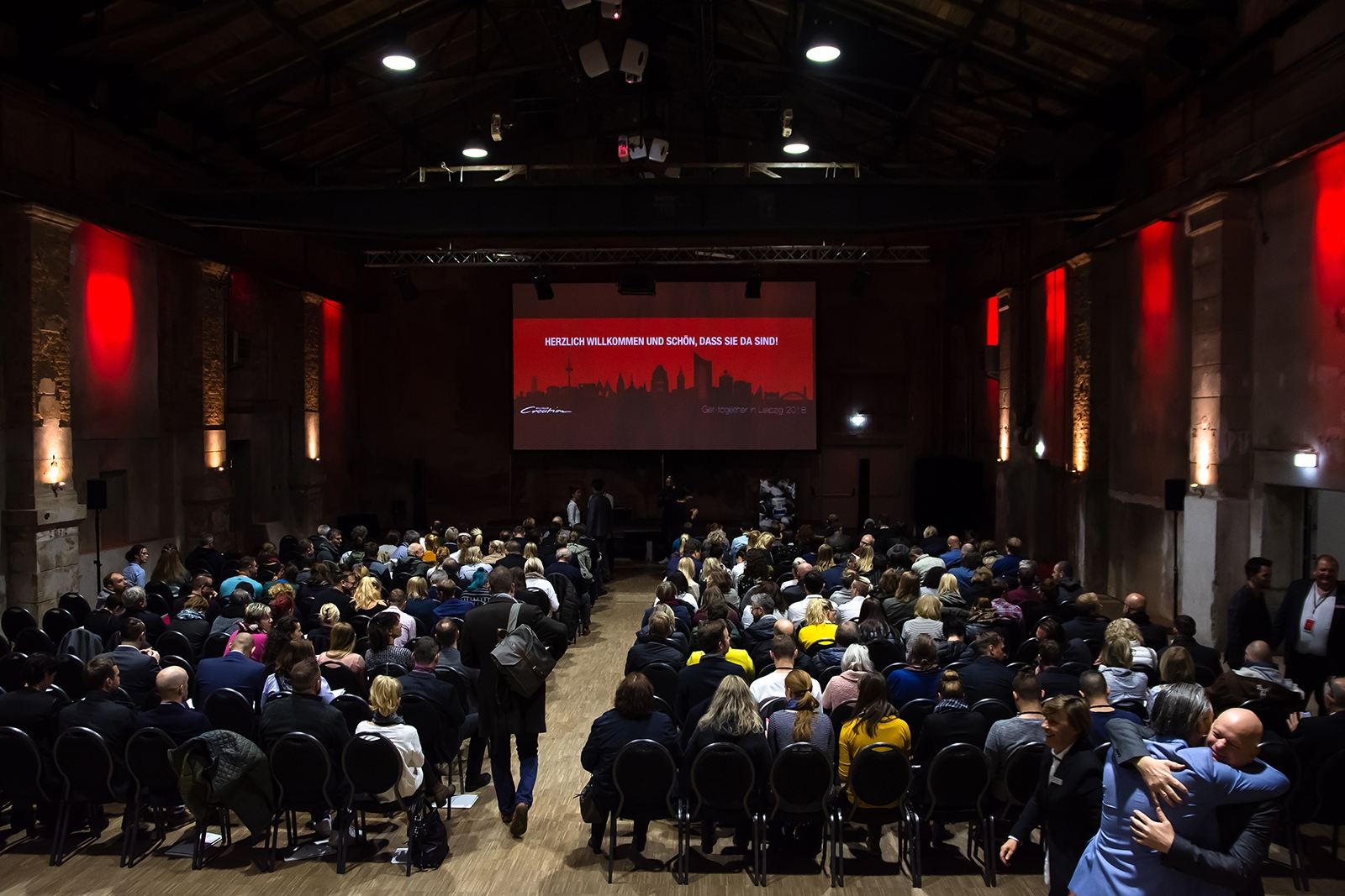 Volles Haus beim 4. Get-together von Creation Willi Geller Mitte November im Kunstkraftwerk in Leipzig.