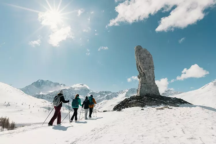 Geführte Schneeschuhtour über den Simplonpass.