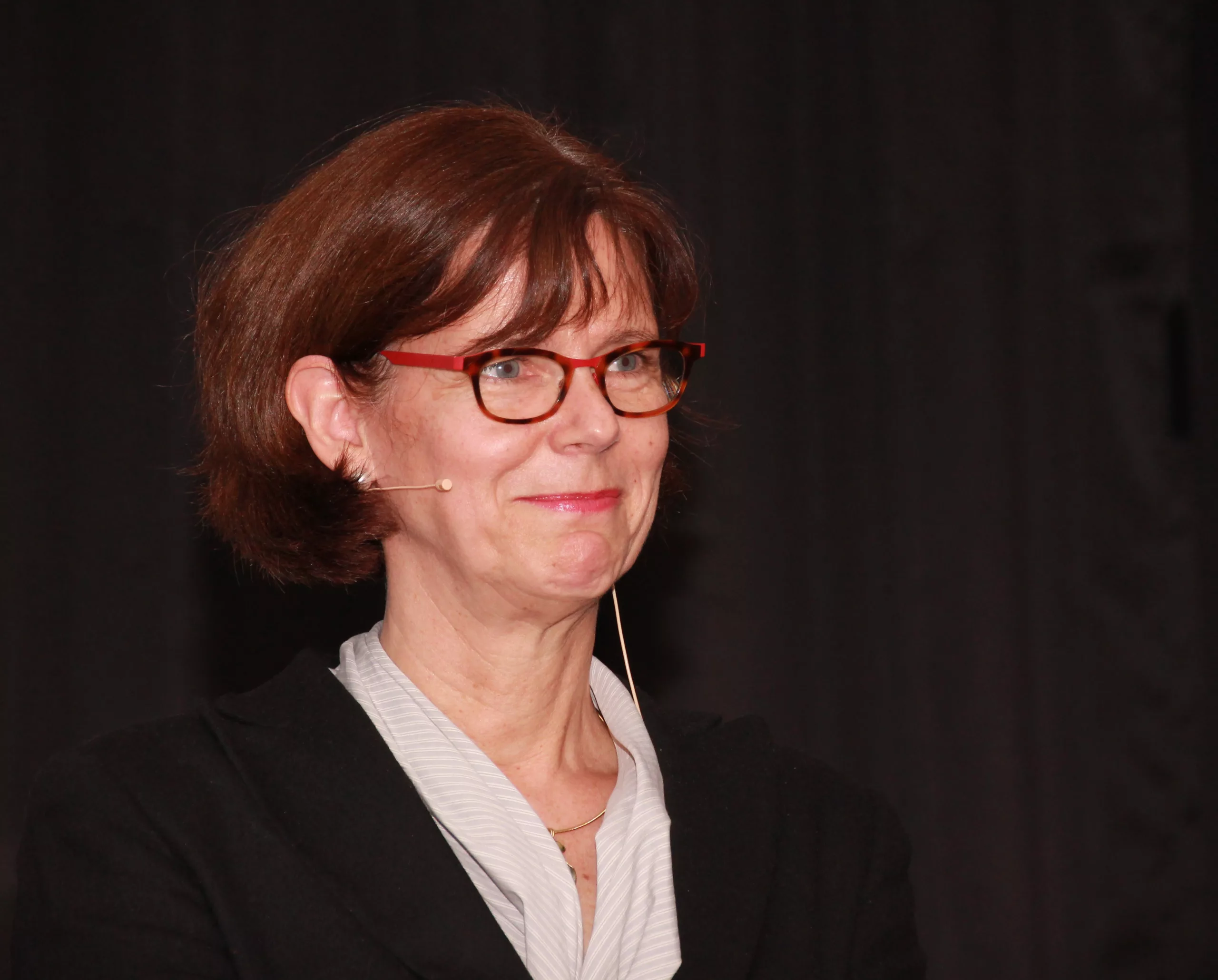 Prof. Dr. Frauke Müller (Universität Genf) ging auf die Übergangsphase zur Pflegebedürftigkeit ein und gab Tipps zur Erleichterung.