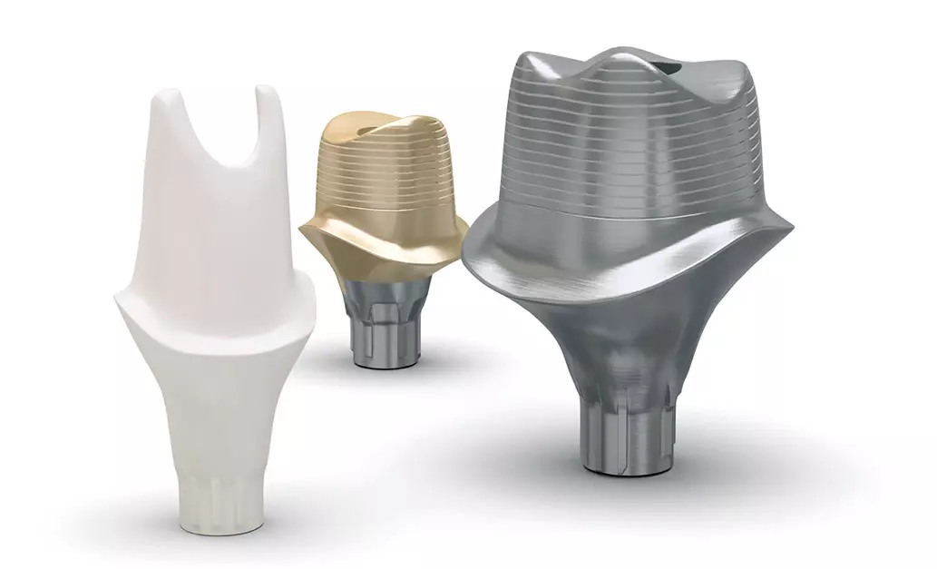 Abb. 9: Individualisierte Atlantis-Abutments aus Zirkoniumdioxid, titannitridbeschichtetem Titan und Titan.