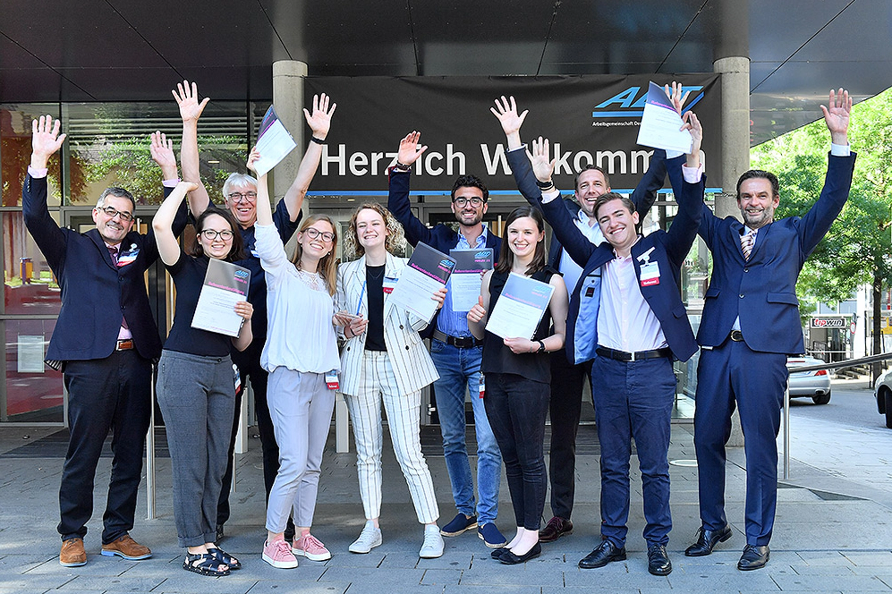 Die Nachwuchsreferenten aus dem vergangenen Jahr. Eine fachkundige Jury bewertet die Präsentationen und zeichnet den besten Vortrag mit dem „ADT Young Talent Award“.