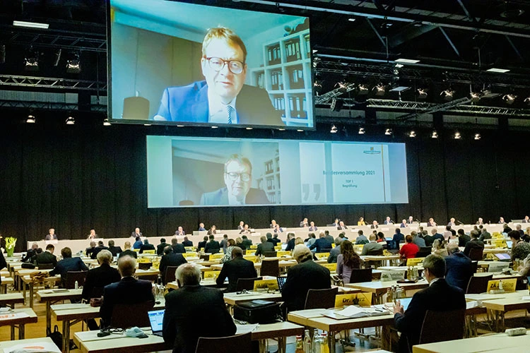 Grußwort via Stream von Dr. Thomas Gebhart, Parlamentarischer Staatssekretär beim Bundesminister für Gesundheit.