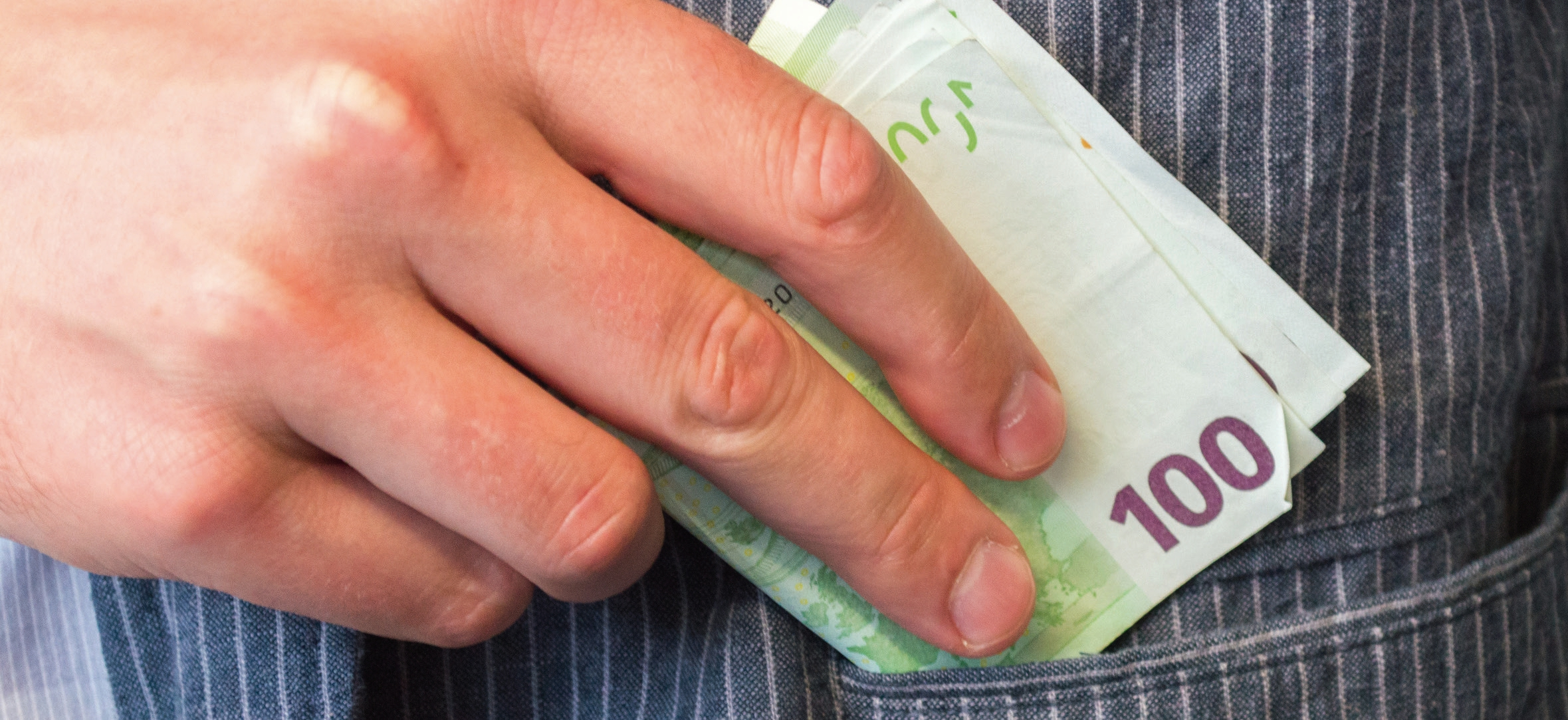 Seit über einem Jahr sind jetzt die in das Strafgesetzbuch eingefügten §§ 299a und 299b StGB zum Thema Antikorruption in Kraft.