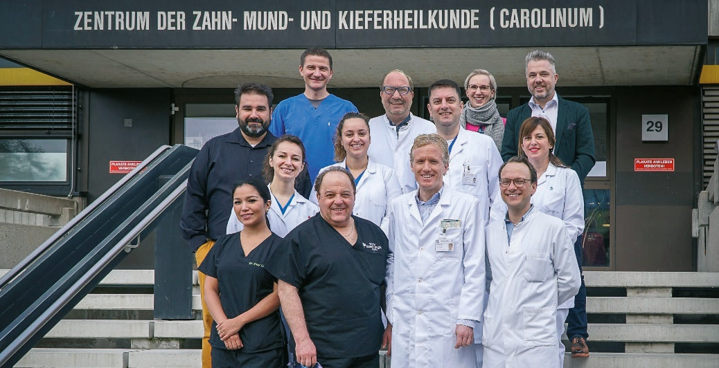 Gruppenbild Studienteam MKG und Carolinum Universiätsklinikum Frankfurt.