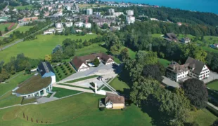 Die Kongresslocation im Grünen.