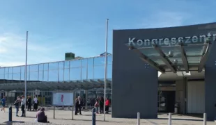 Kongresszentrum Dortmund: 459 Zahnärztinnen und Zahnärzte kamen nach Dortmund, um sich in Endodontie und Traumotologie weiterzubilden.