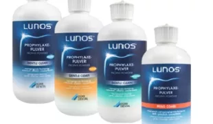 Die neuen Prophylaxepulver reinigen die Zähne nicht nur gründlich, sondern auch schonend.