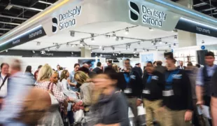 Dentsply Sirona hat sich als weltweit größter Hersteller dentaler Lösungen von den Bedürfnissen der Kunden inspirieren lassen und wird auf die aktuellen Themen der Zahnheilkunde innovative Antworten geben.
