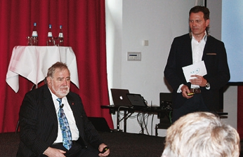Prof. Dr. Dr. Niklaus P. Lang (links) und Geschäftsführer Tobias Hain.