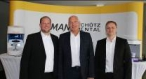 Fabian Völker (zebris-Systemspezialist), Michael Stock (Vertriebsleiter Schütz Dental) und Silvio Dornieden (CAD/CAM-Systemspezialist) zeigten „Ihre digitale Welt.“ von heute und morgen.