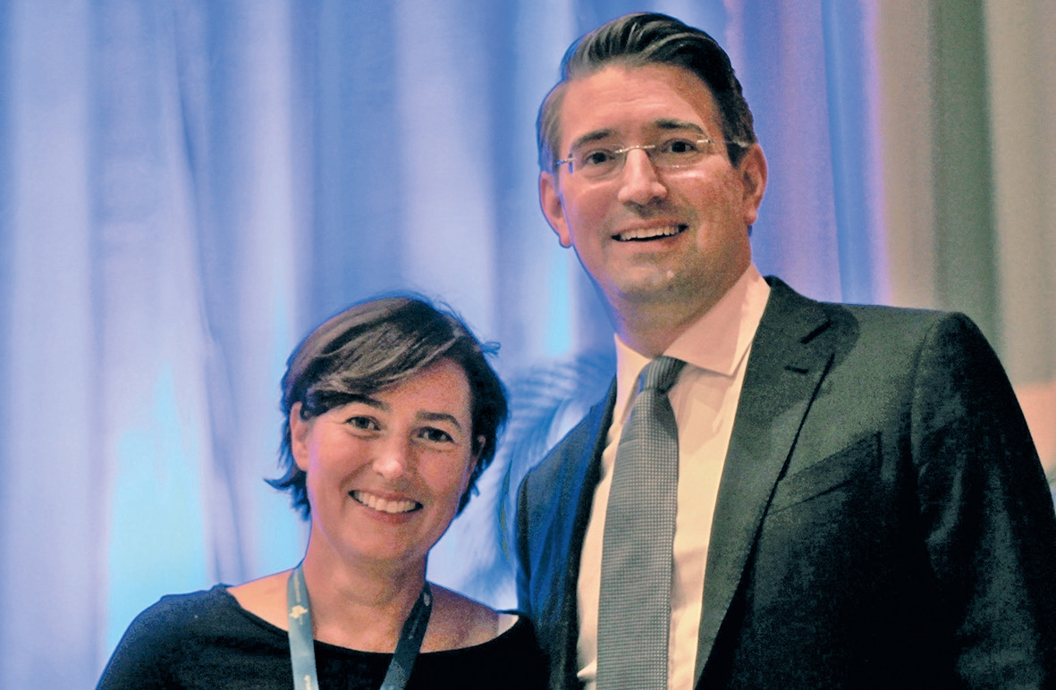 Neue DG PARO-Präsidentin Prof. Dr. Bettina Dannewitz und Tagungspräsident Prof. Dr. Moritz Kebschull.