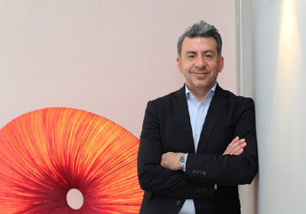Lichtarchitekt Fatih Yetgin (Karlsruhe).