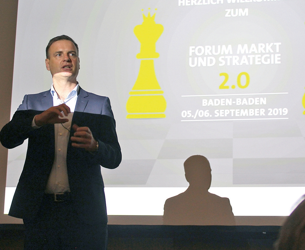 Holger Haderer bei der Eröffnung des Forum Markt & Strategie 2.0.
