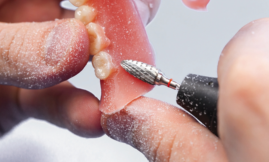 Abb. 2: Superscharfe Hartmetallfräser mit der ACR-Verzahnung (hier: H251ACR). Auch hier stehen dem Anwender verschiedene Fräserformen und -größen zur Verfügung.