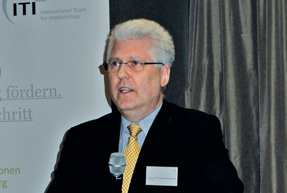 Der Sektionsvorsitzende Prof. Dr. Dr. Johannes Kleinheinz war für das wissenschaftliche Programm verantwortlich.