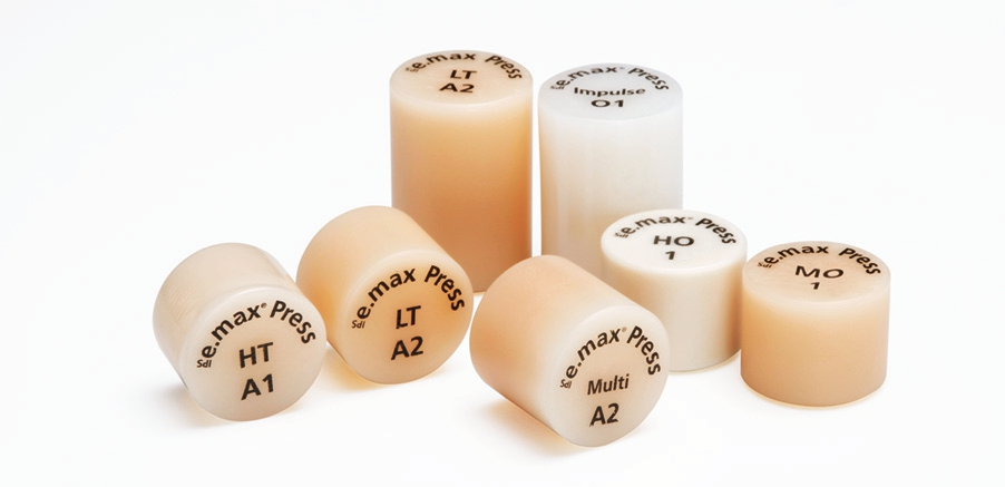 Abb. 2: Viteo Base kann mithilfe der Viteo Base Press Sleeves, die Teil des Viteo-Sortiments sind, ideal mit IPS e.max Press verarbeitet werden.