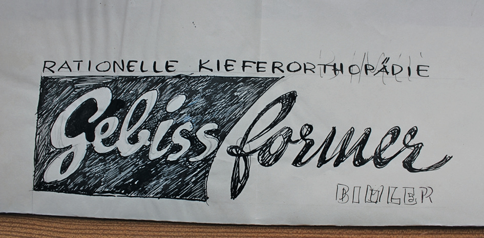 Abb. 2: Bimlers selbst skizzierter Entwurf für ein Logo.